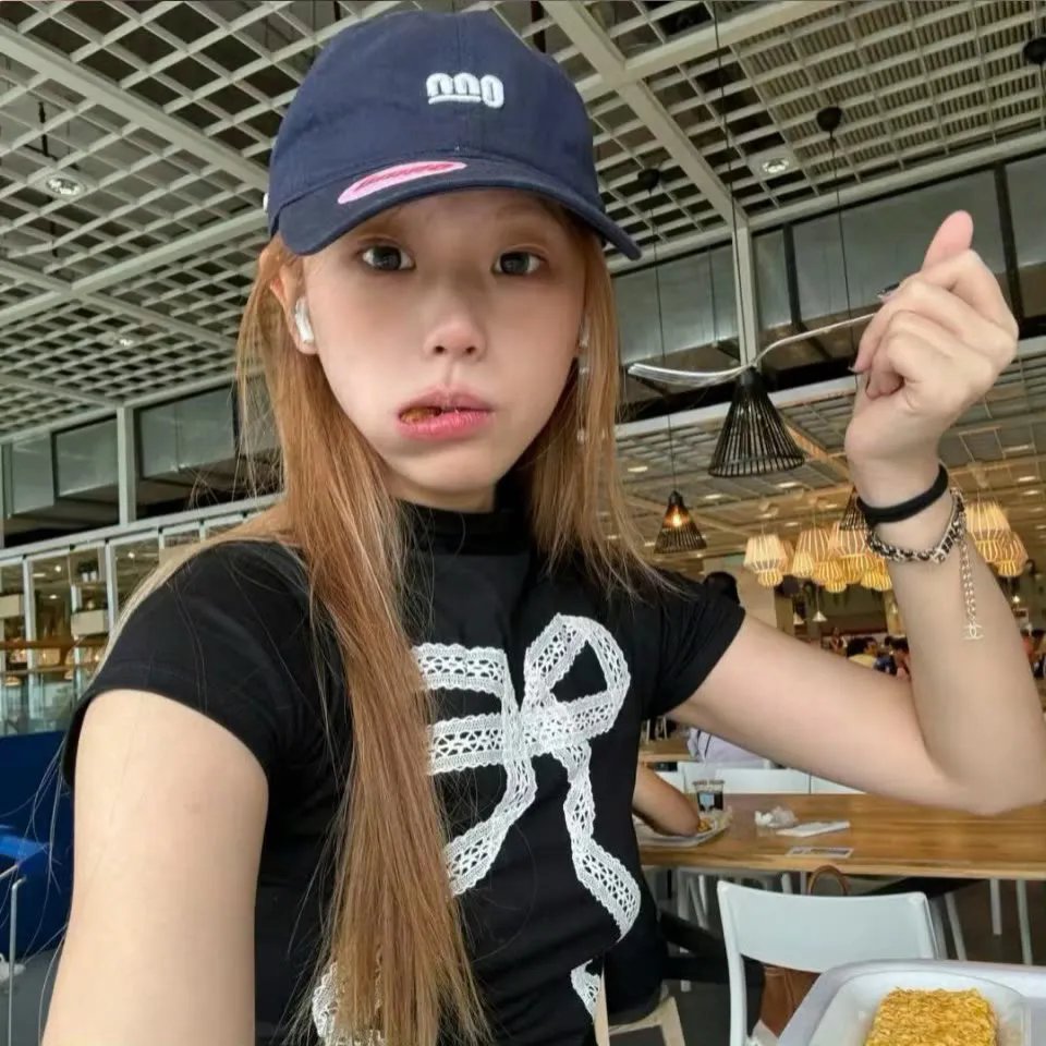 纵欲 海报
